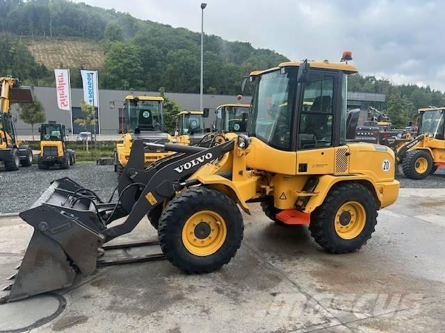 Volvo L 30 G Carregadeiras de rodas