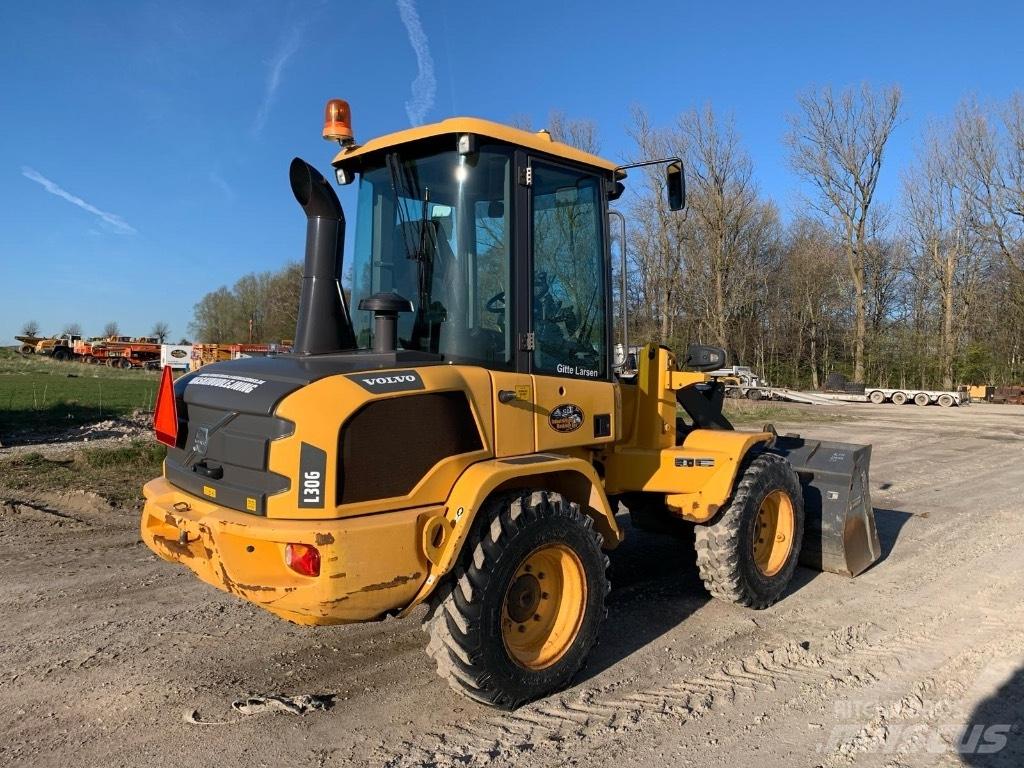 Volvo L 30 G Carregadeiras de rodas