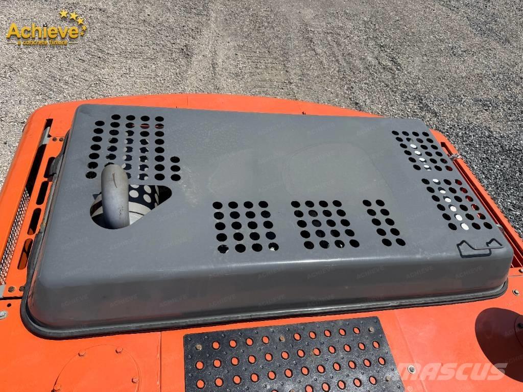 Hitachi ZX 210 Escavadeiras de esteiras