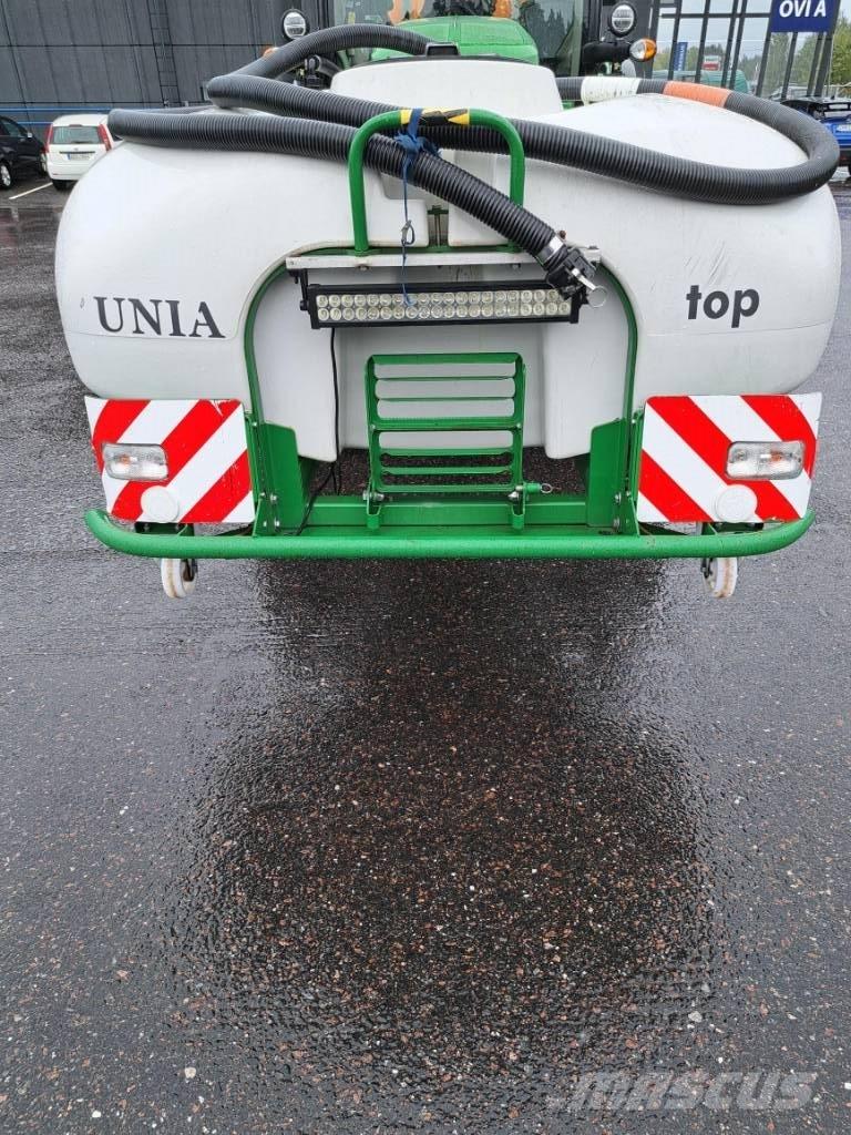 Unia etusäiliö 1200l Pulverizadores montados