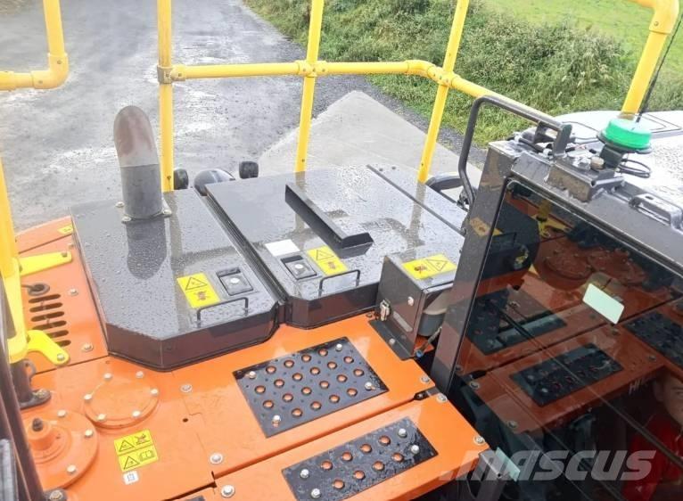 Hitachi ZX 130LCN Escavadeiras de esteiras