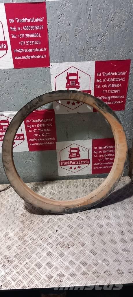 Scania 94 D.   1373520 Radiadores camiões e carrinhas