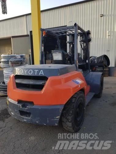 Toyota 8FD70U Empilhadores Diesel
