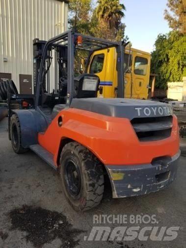 Toyota 8FD70U Empilhadores Diesel