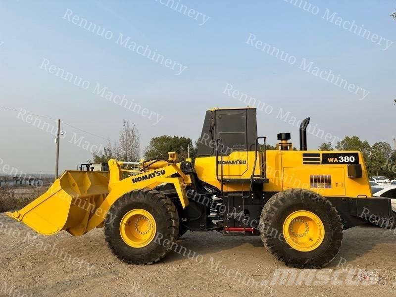 Komatsu WA380 Carregadeiras de rodas