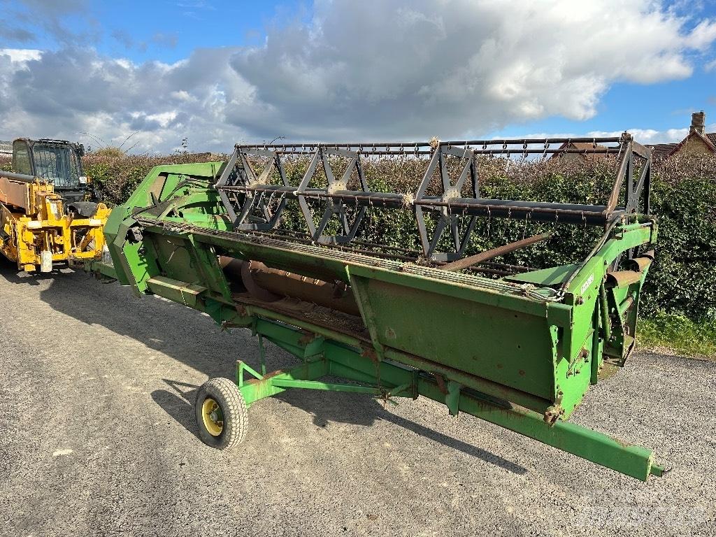 John Deere 1075 Ceifeiras debulhadoras