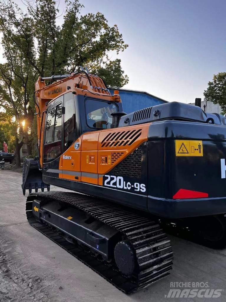 Hyundai 220LC-9S Escavadeiras de esteiras