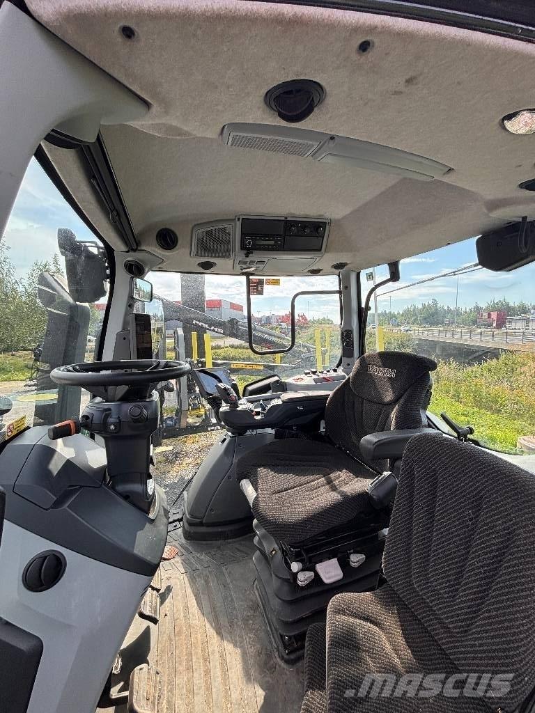 Valtra T215 Versu Tratores Agrícolas usados