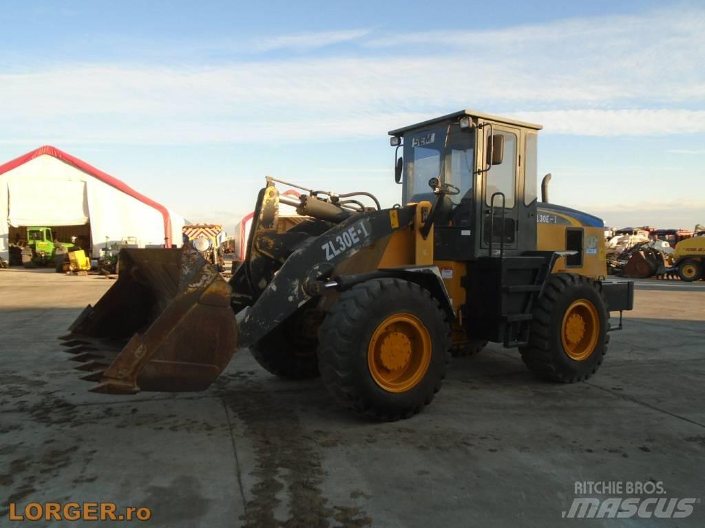 SEM ZL30E-1 Carregadeiras de rodas