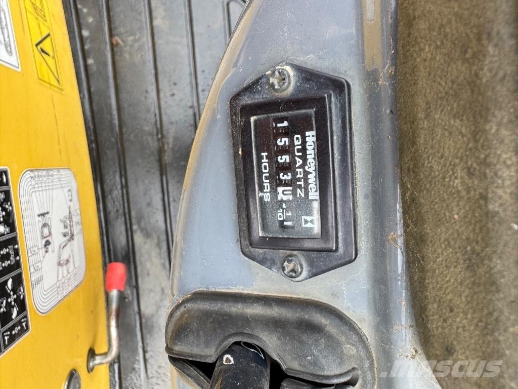 Yanmar SV08 (1C171) Miniescavadeiras