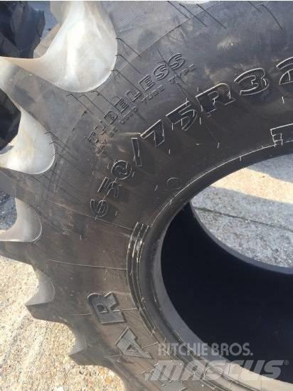 Goodyear 650/75R32 Pneus