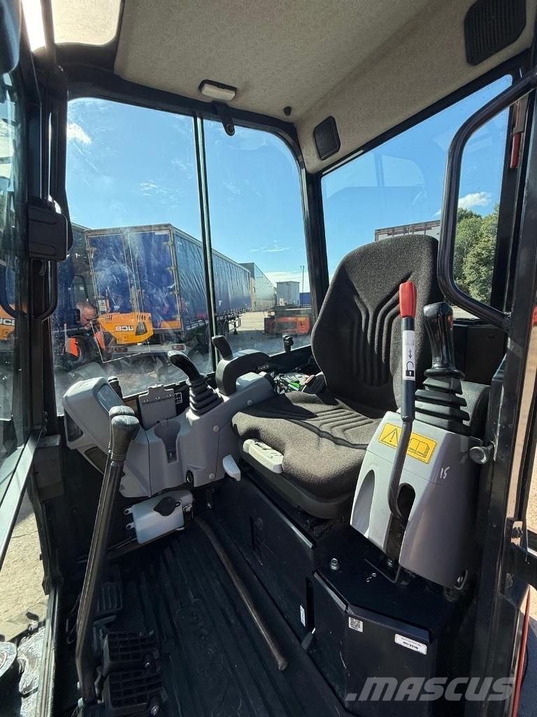 Kubota U 27-4 Miniescavadeiras