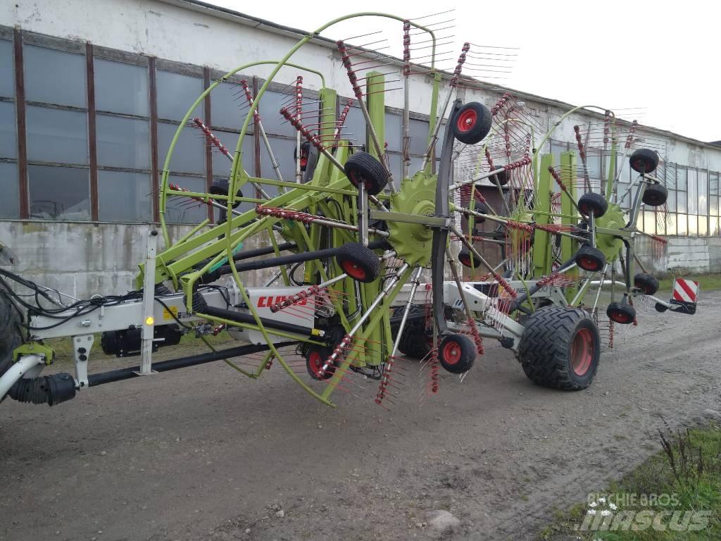 CLAAS Liner 4000 Ancinho virador