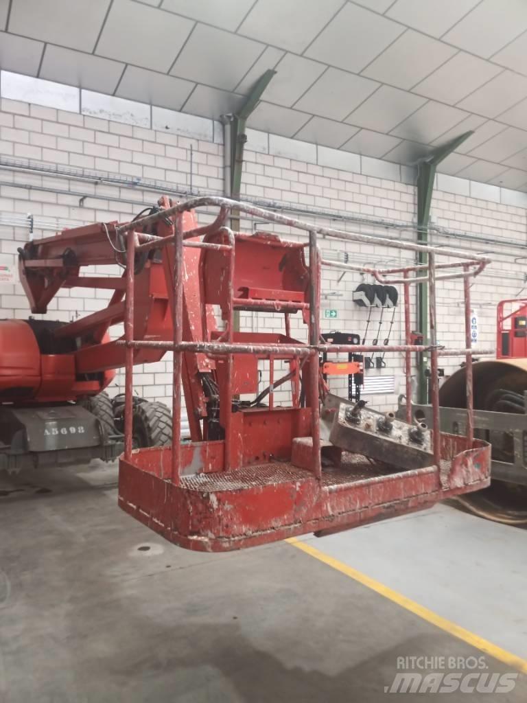 Manitou 160 ATJ Elevadores braços articulados