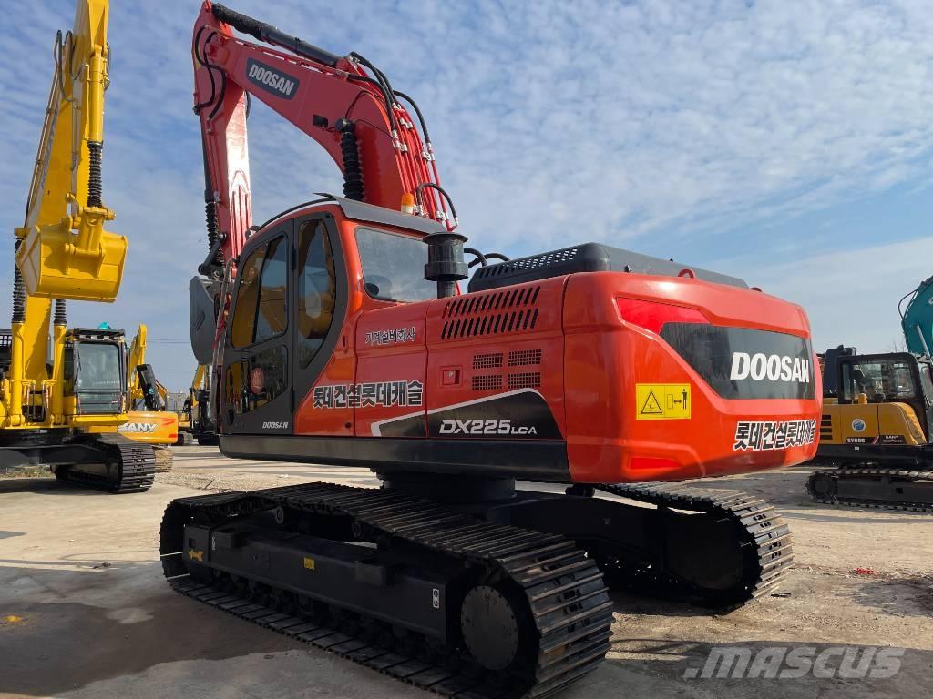 Doosan DX 225 LCA Escavadeiras de esteiras