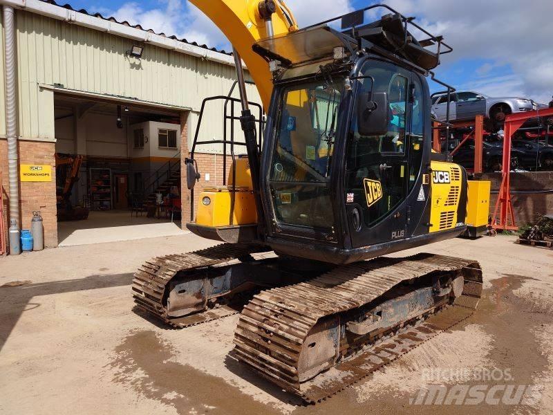 JCB JS130LC Plus+ Escavadeiras de esteiras