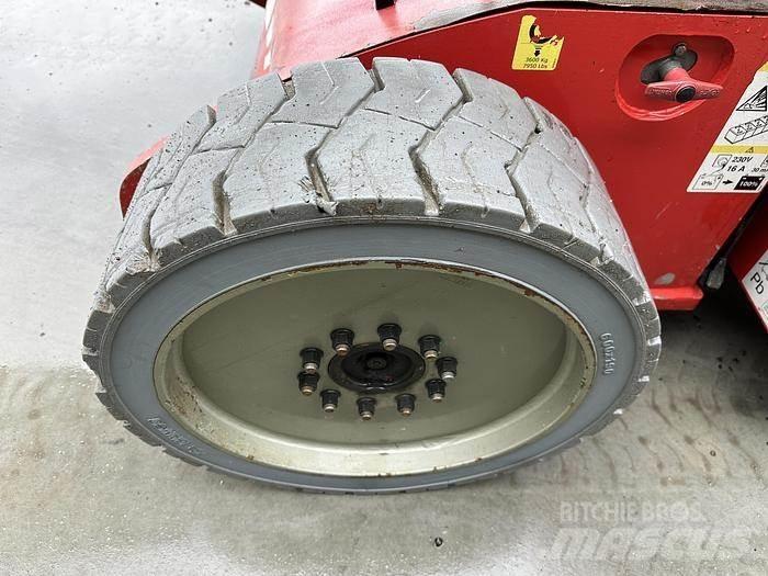 Manitou 150AETJ-C Elevadores braços articulados