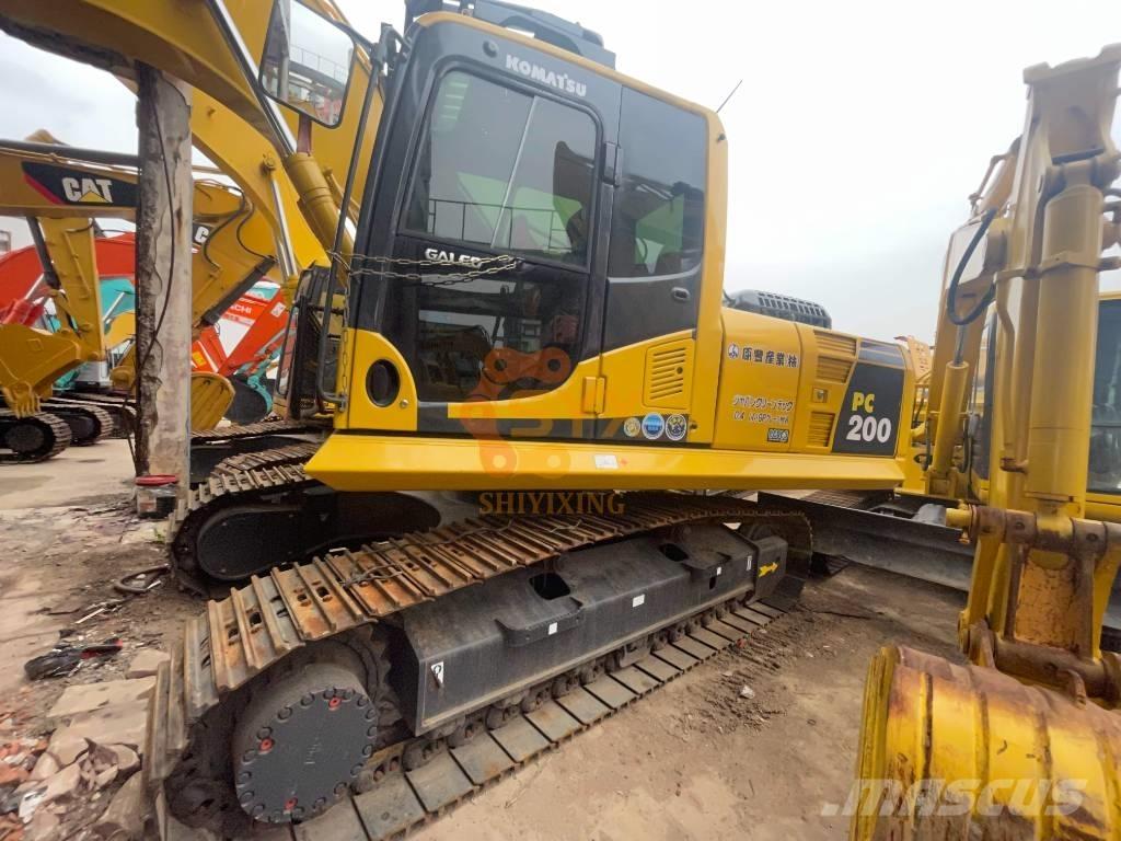 Komatsu PC 200-8 Escavadeiras de esteiras
