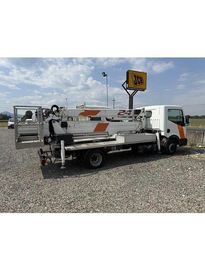 Cela DT24 Plataformas aéreas montadas em camião