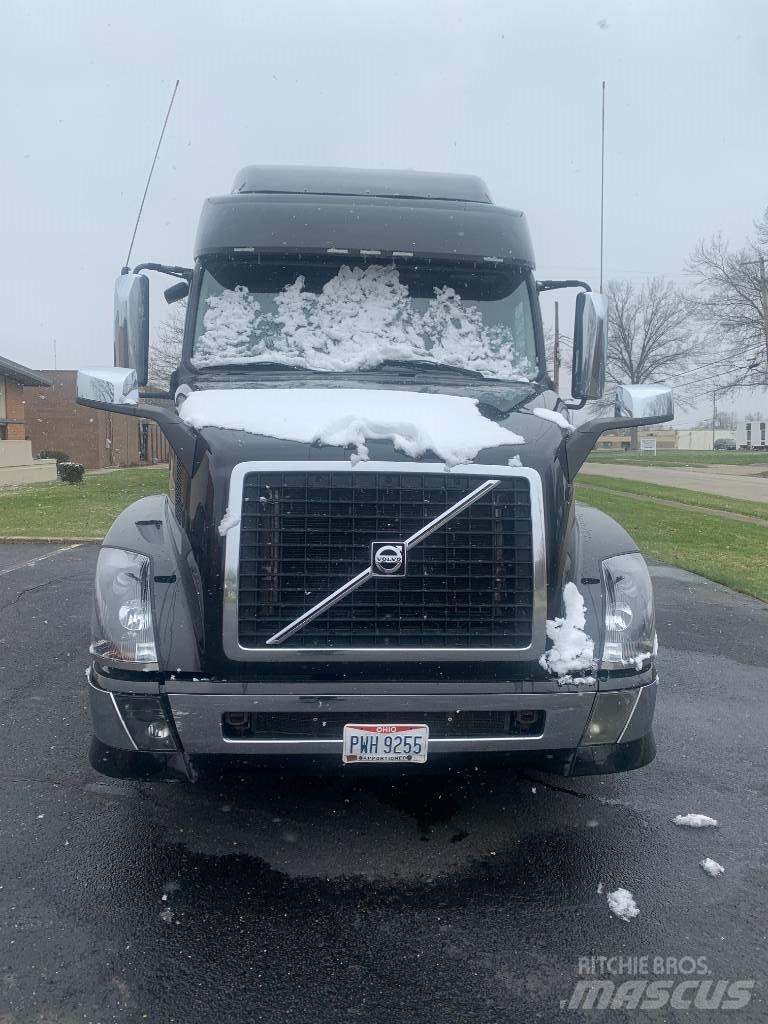 Volvo VNL730 Cavalos Mecânicos