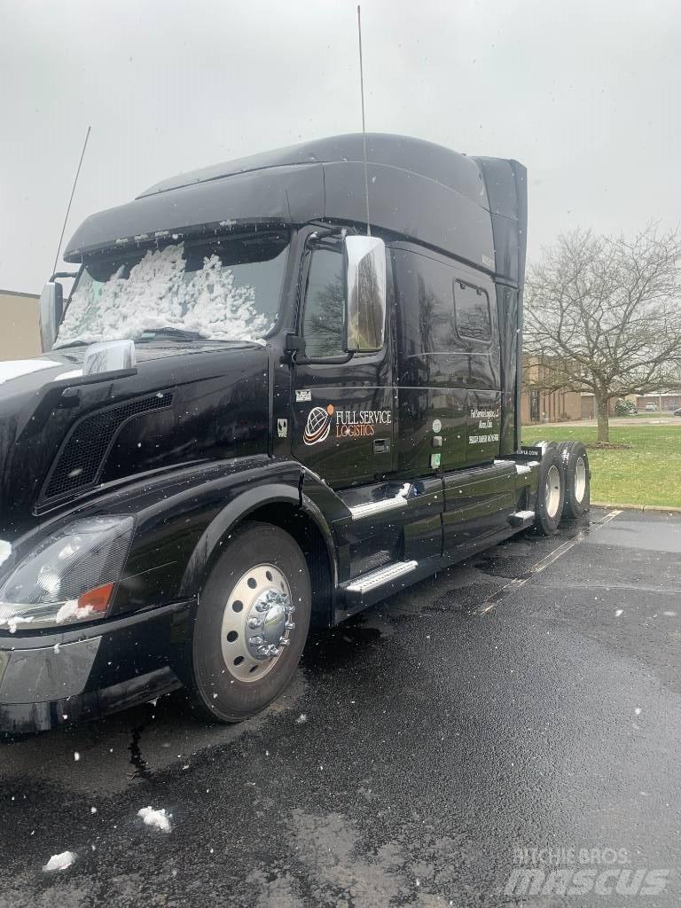 Volvo VNL730 Cavalos Mecânicos