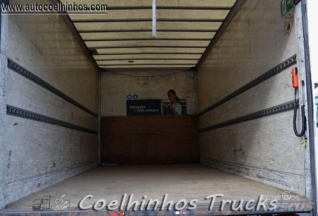 DAF LF45.150 Caminhões de caixa fechada