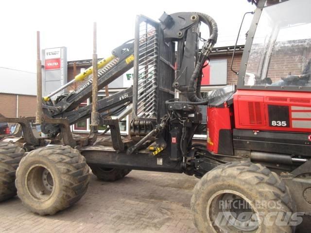 Komatsu 835 Forwarders florestais