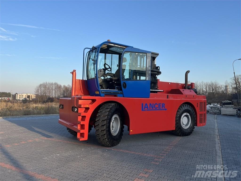 Terra LQ180/16/35 Carregadores laterais