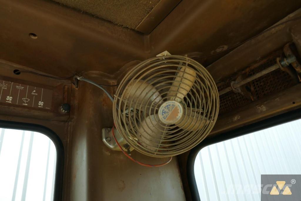 CAT 12G Motoniveladoras