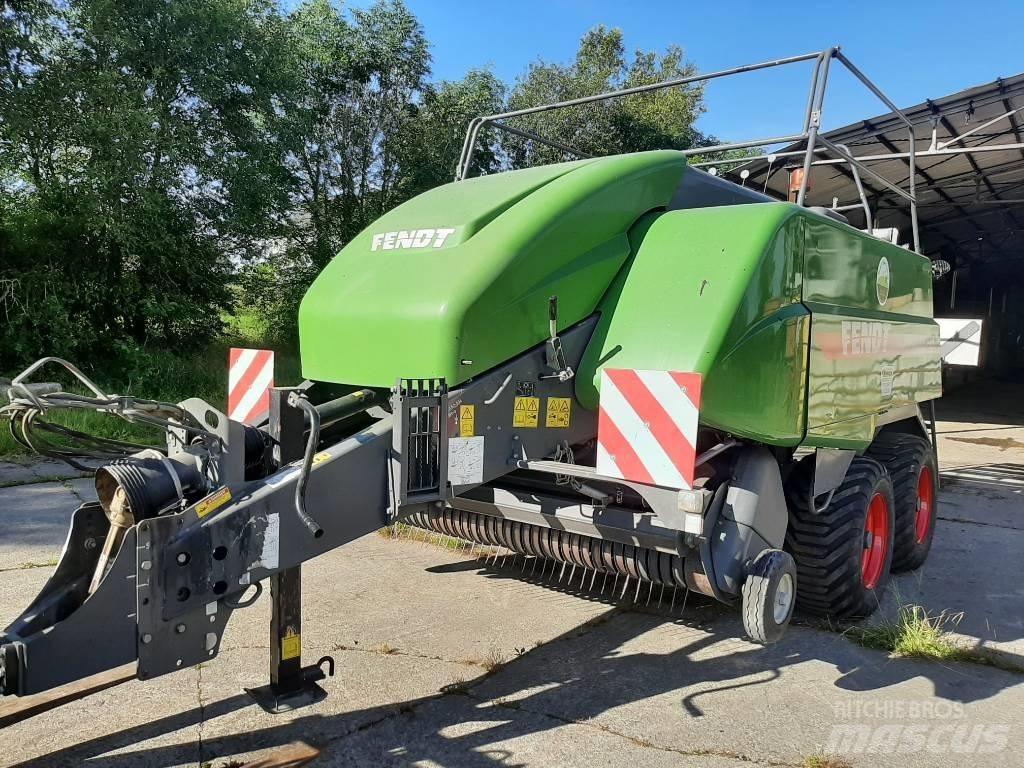 Fendt 1270N Enfardadeira de fardos quadrados