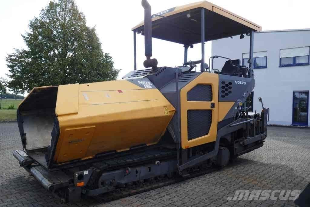 Volvo ABG P 6820  C Espalhadoras de asfalto