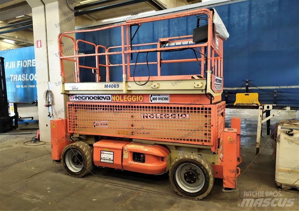 JLG M 4069 Elevadores de tesoura