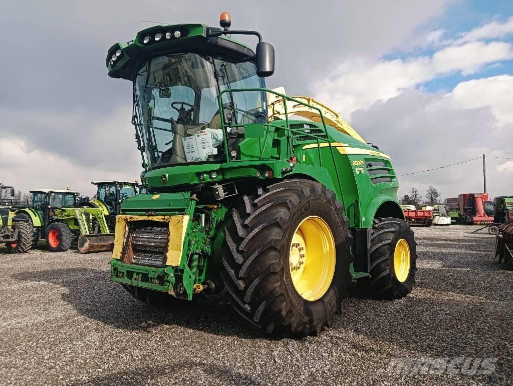 John Deere 8800 Forrageiras auto-propulsionadas