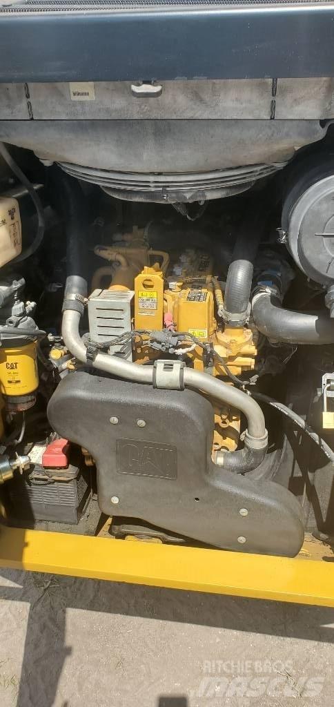 CAT 279 D Minicarregadeiras