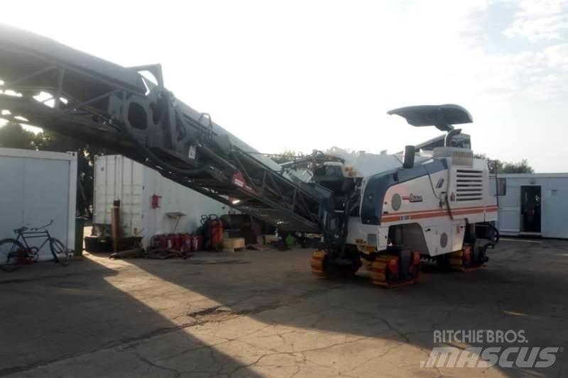 Wirtgen W100F Outros Camiões