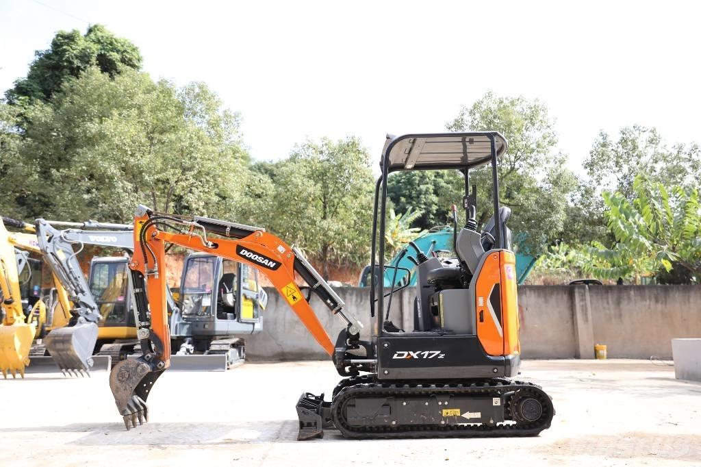 Doosan DX 17 Escavadeiras de esteiras