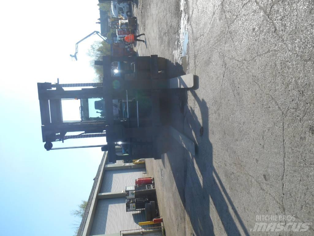 SMV 33-1200C Empilhadores Diesel