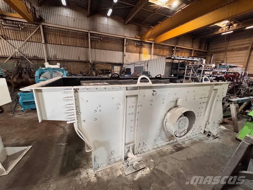 Metso 2SQ 4000 1800 Crivos