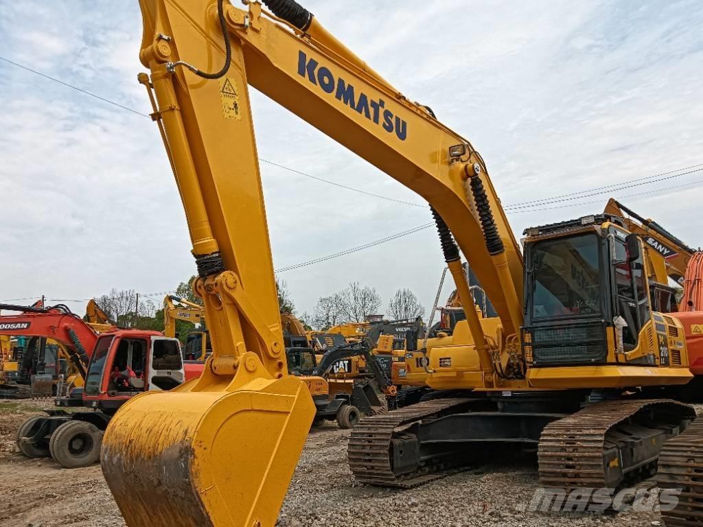 Komatsu PC 210 Escavadeiras de esteiras