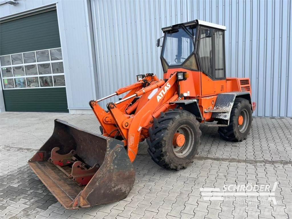 Atlas AR 72 E Carregadeiras de rodas