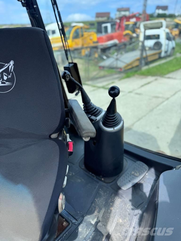 JCB 3CX Retroescavadeiras