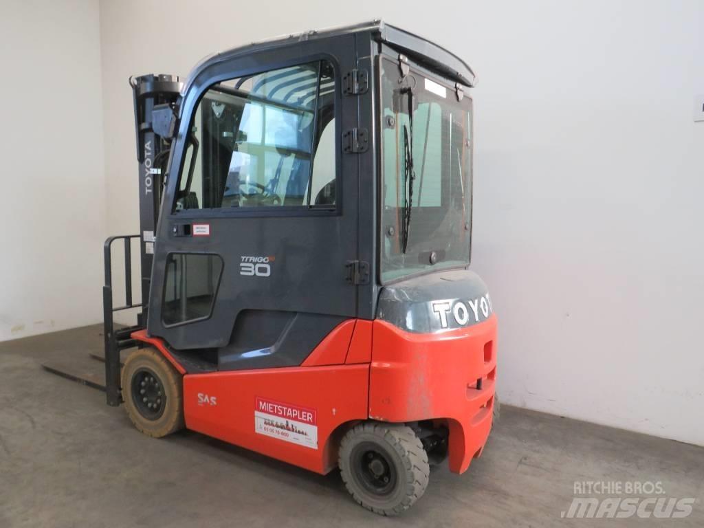 Toyota 8 FBMKT 30 Empilhadores eléctricos