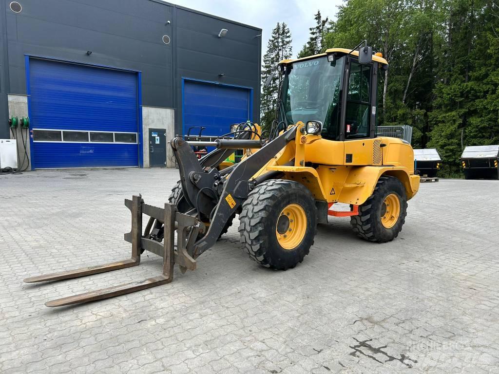 !!SOLD!! Volvo L 30 G Carregadeiras de rodas