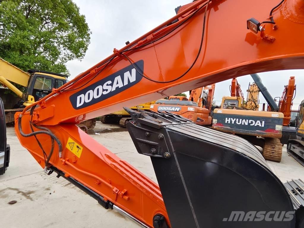 Doosan DX 225 LC Escavadeiras de esteiras