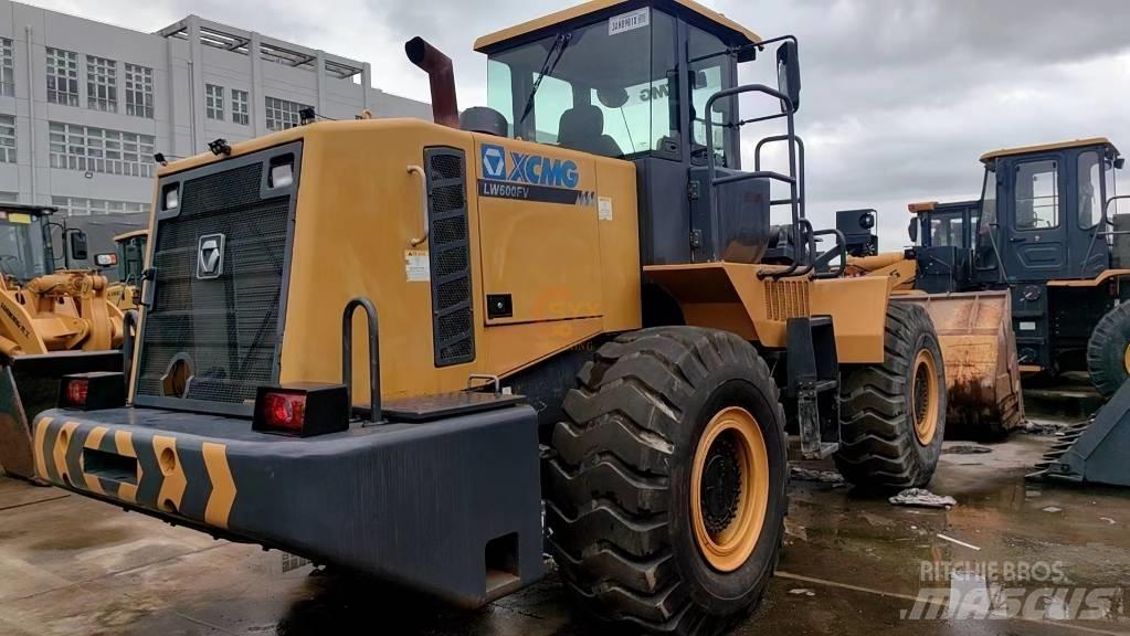 XCMG LW 600 FV Carregadeiras de rodas