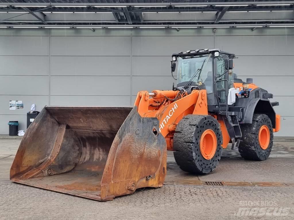 Hitachi ZW 250 Carregadeiras de rodas