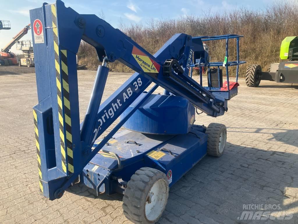 UpRight AB38N Elevadores braços articulados