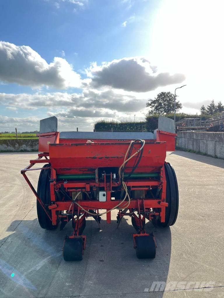 Structural PM 20 Semeadores de batatas