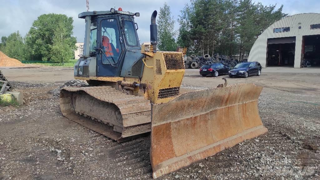 Komatsu D41P-6 Dozers - Tratores rastos