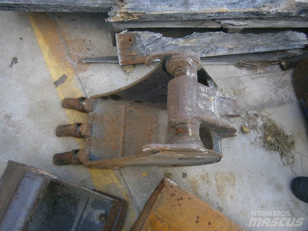 Komatsu PC26MR-3 Miniescavadeiras